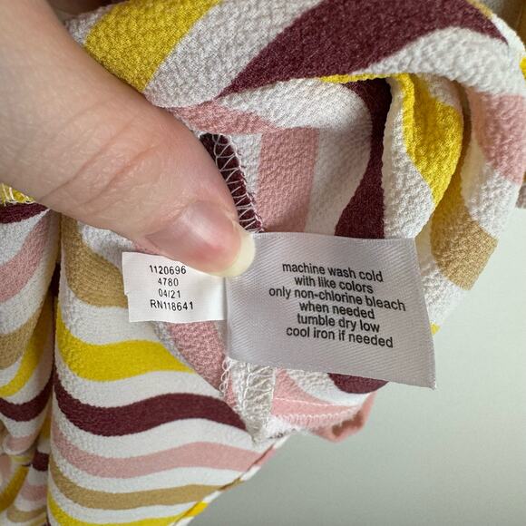 Lane Bryant Womens V-Neck Smock Waist Short Sleeve Top Sz 18 | Lightweight Flowy - Picture 13 of 16